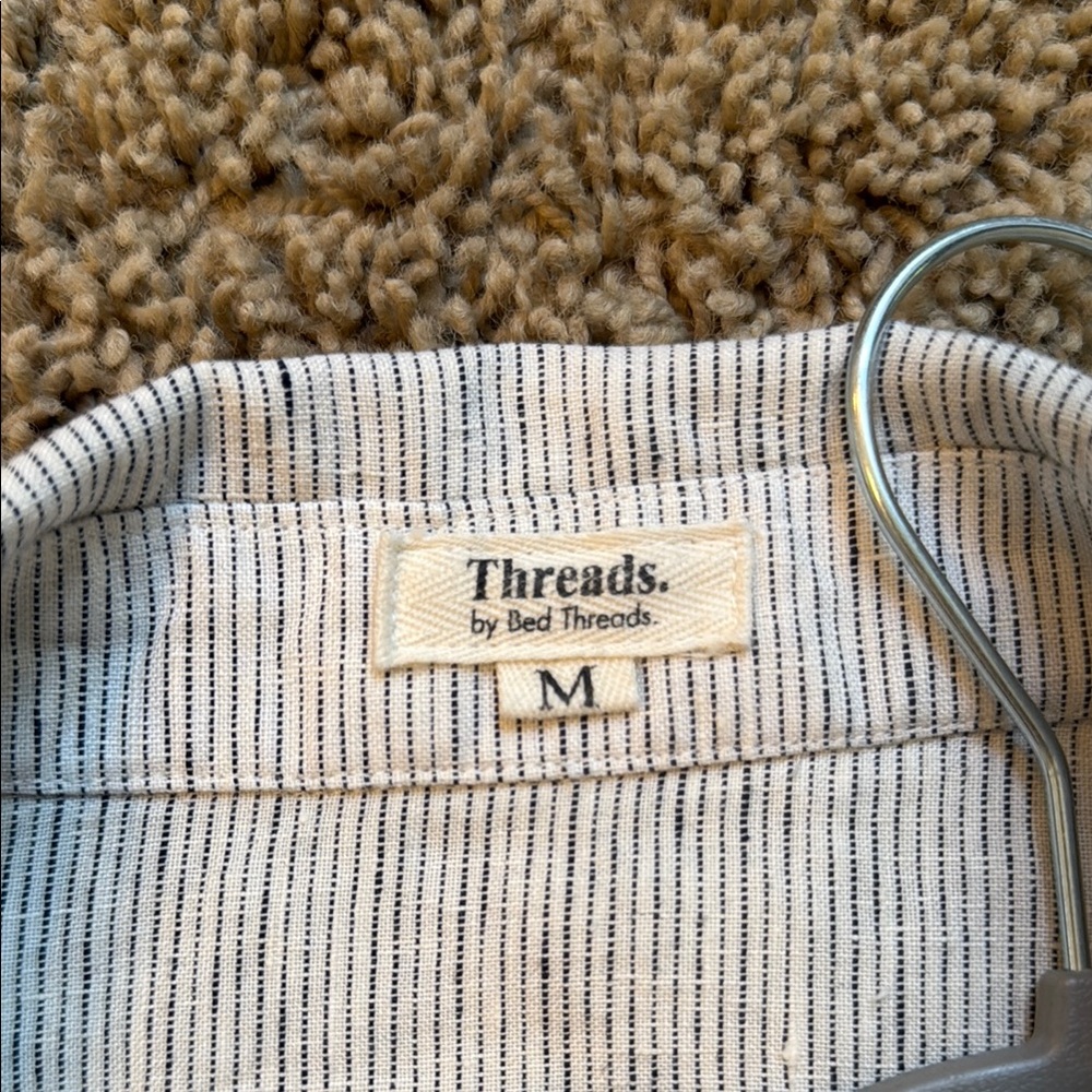 Threads Linen Pinstripe Set - Picture 4 of 10